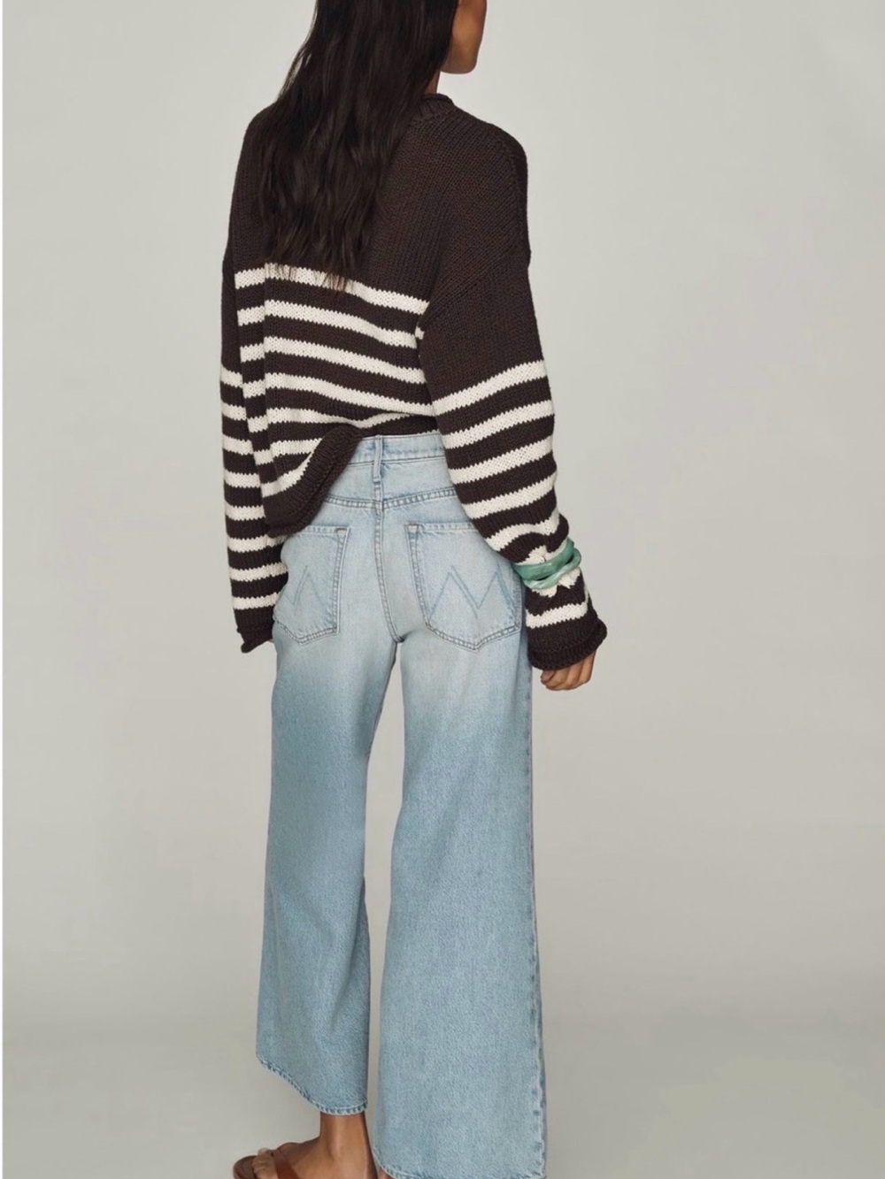 MOTHER The Hustler Roller Ankle Jeans - Picture 3 of 11
